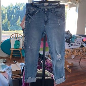 Kensie light cropped jeans